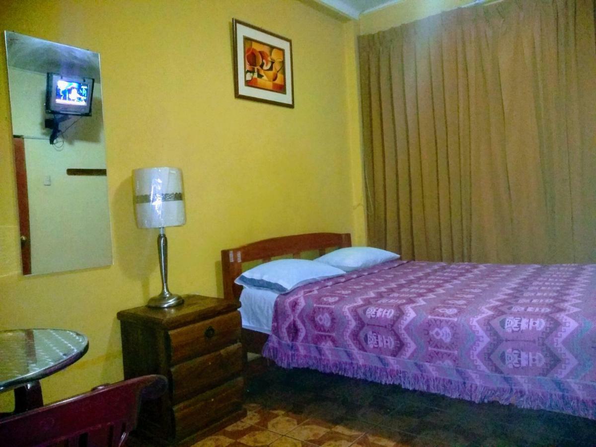 Casa Blanca Hospedaje Huamancaca Esterno foto