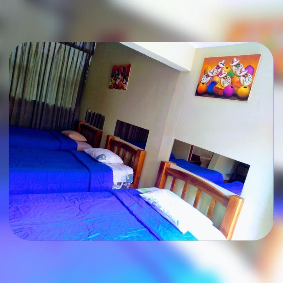 Casa Blanca Hospedaje Huamancaca Esterno foto